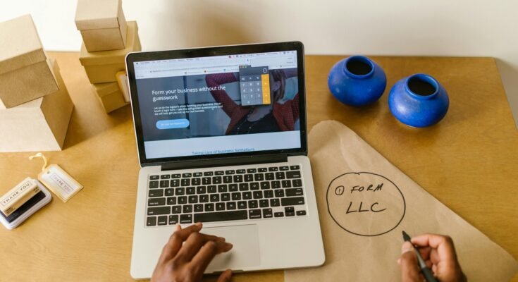 How to Start an Online Business with No Money (Beginner Guide)