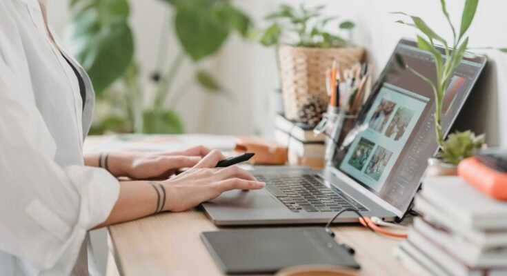 How to Build a Personal Brand Online (Beginner Guide)